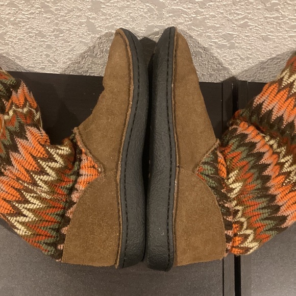 Keen fall color boots size 6.5 EU 37 - Picture 6 of 10